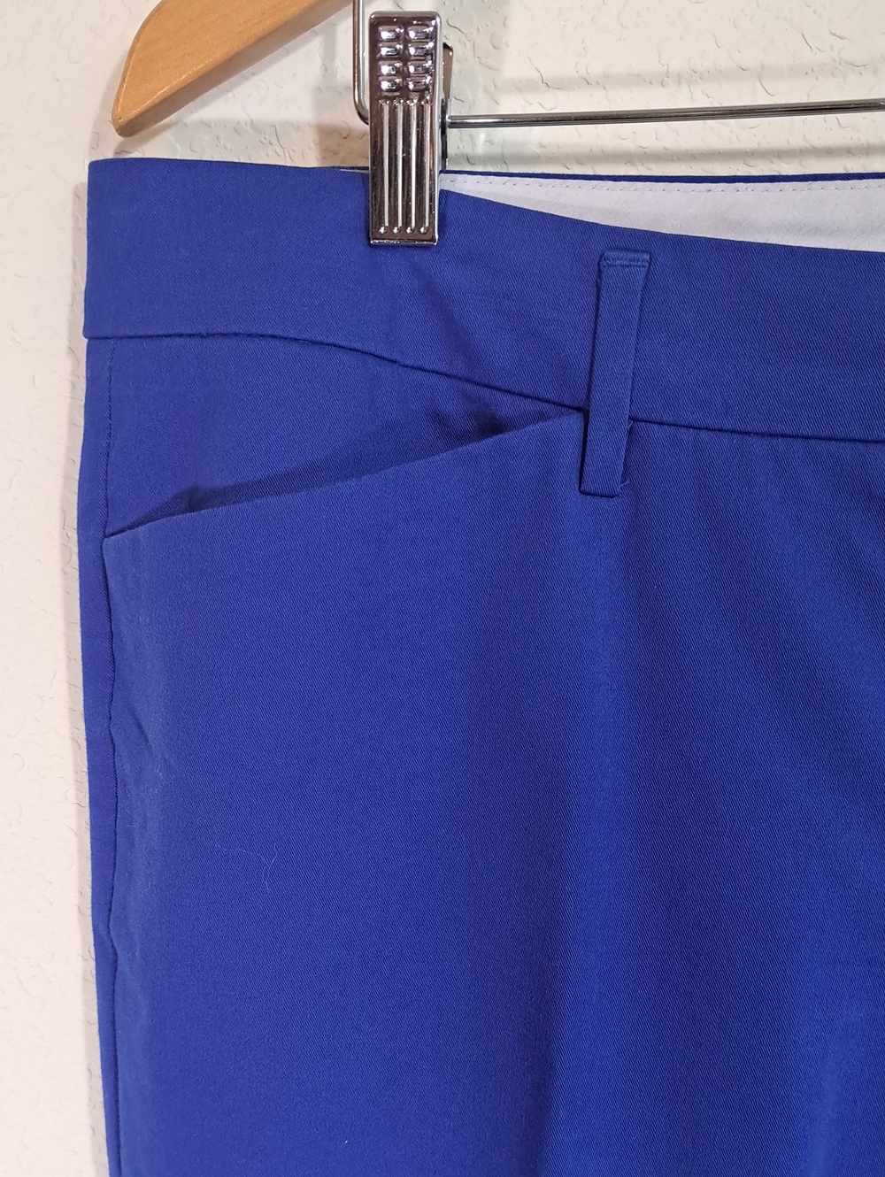 a.n.a Women’s Slacks Cobalt Blue Dress Pants Pockets Zipper Belt Loops Size 14 - Picture 3 of 12